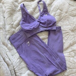 Gymshark Vital Sports Bra and Leggings - Purple